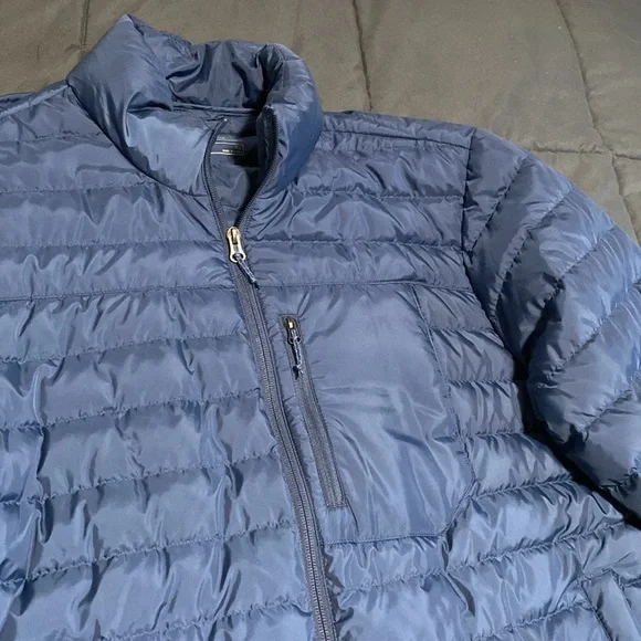 NWT Eddie Bauer Down Jacket - Picture 7 of 9